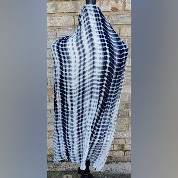 ✨So Beautiful✨Michael Stars Alligator Tie Dye Scarf/Wrap/Sarong OS - Picture 7 of 9
